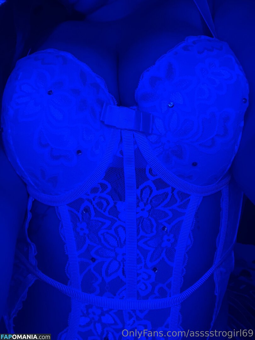 asssstrogirl69 Nu OnlyFans  Foto vazada #5