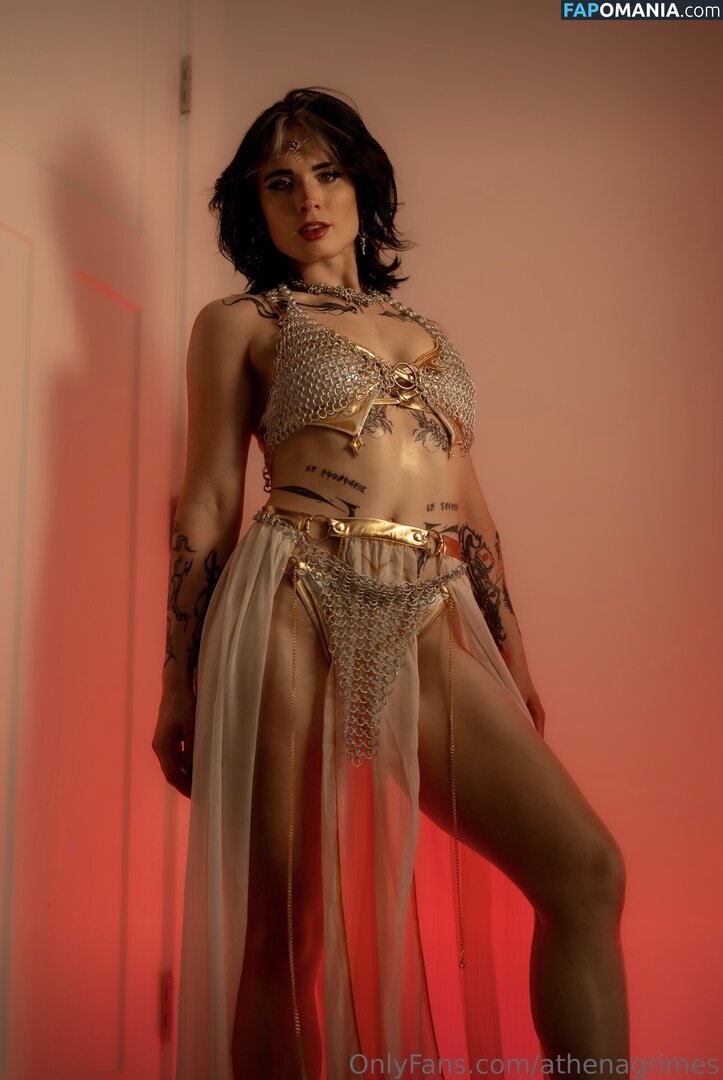 Athena Grimes / athena.cos / pinkemilki Nu OnlyFans  Foto vazada #5