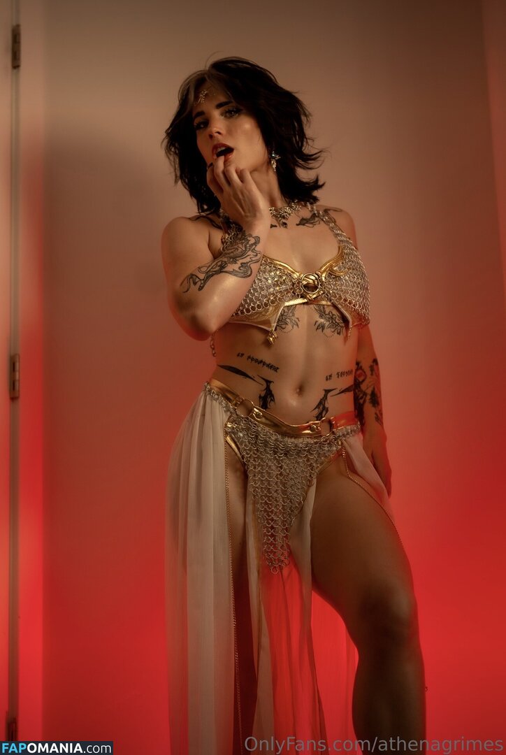 Athena Grimes / athena.cos / pinkemilki Nu OnlyFans  Foto vazada #12