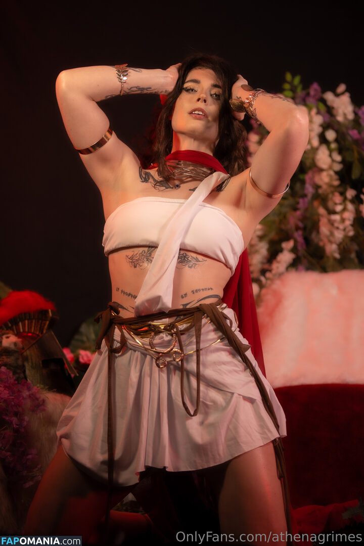 Athena Grimes / athena.cos / pinkemilki Nu OnlyFans  Foto vazada #25