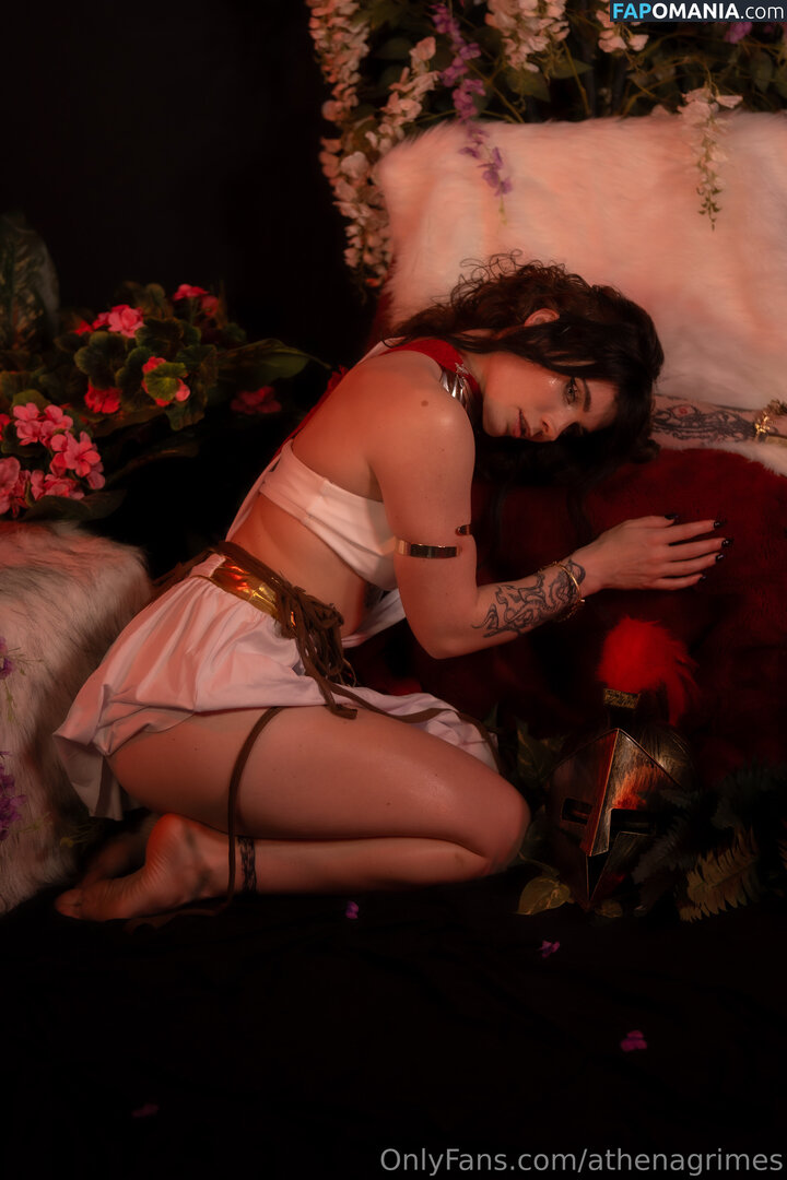 Athena Grimes / athena.cos / pinkemilki Nu OnlyFans  Foto vazada #26