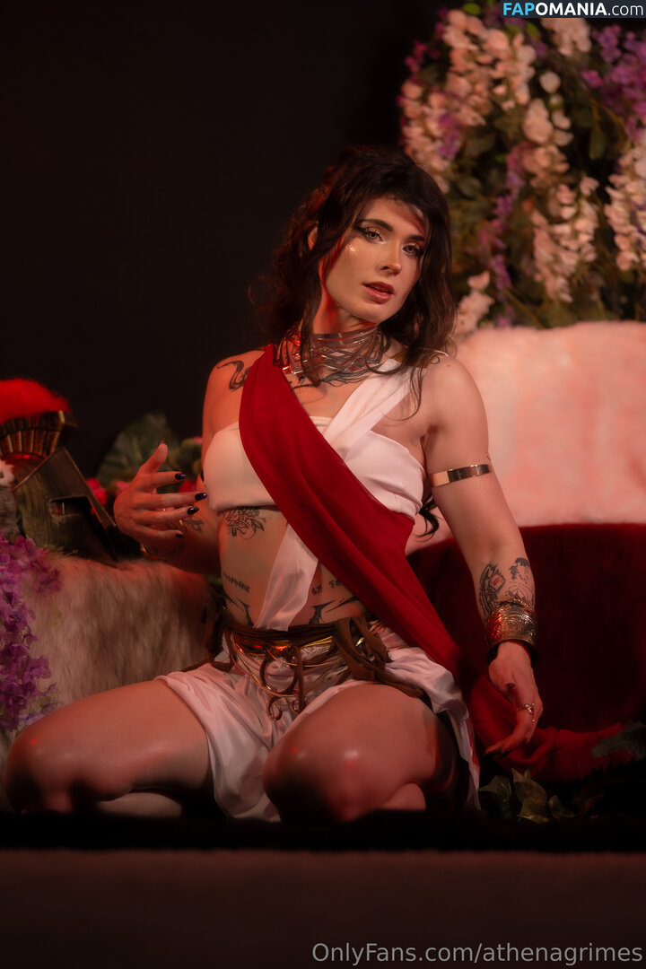 Athena Grimes / athena.cos / pinkemilki Nu OnlyFans  Foto vazada #28