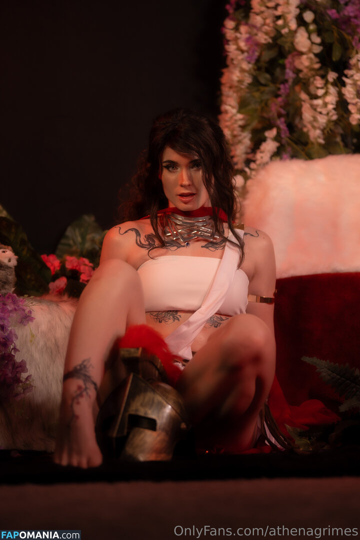 Athena Grimes / athena.cos / pinkemilki Nu OnlyFans  Foto vazada #41