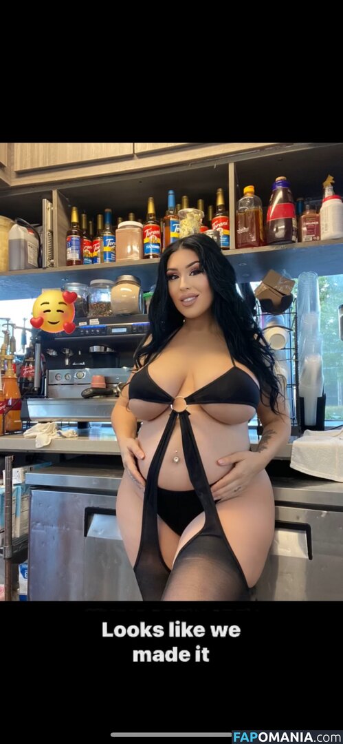 Ava Alvares / avaalvarez Nu OnlyFans  Foto vazada #1