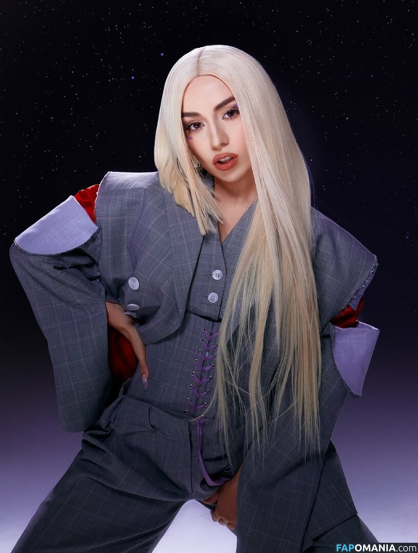 Ava Max / avamax / plharleyquinn Nu OnlyFans  Foto vazada #906
