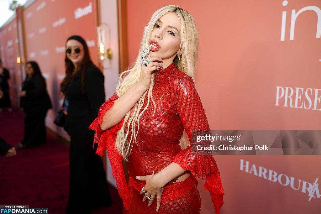 Ava Max / avamax / https: / plharleyquinn Nu OnlyFans  Foto vazada #933