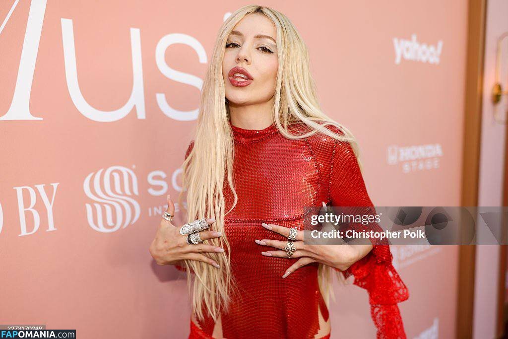 Ava Max / avamax / https: / plharleyquinn Nu OnlyFans  Foto vazada #934