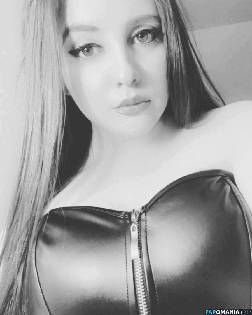 XoCashPrincess1 / ava_hadley / xtheavahadleyx Nu OnlyFans  Foto vazada #5