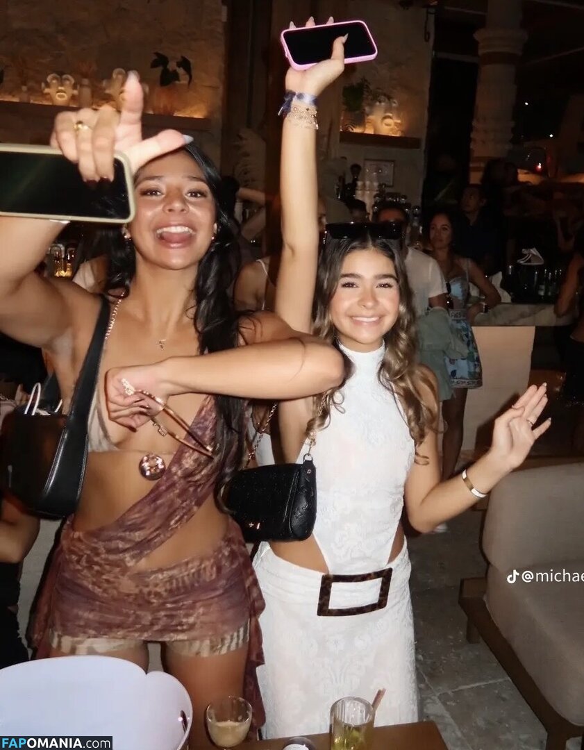 avaasanto / lifes.a.party.sorry.mom Nu OnlyFans  Foto vazada #7