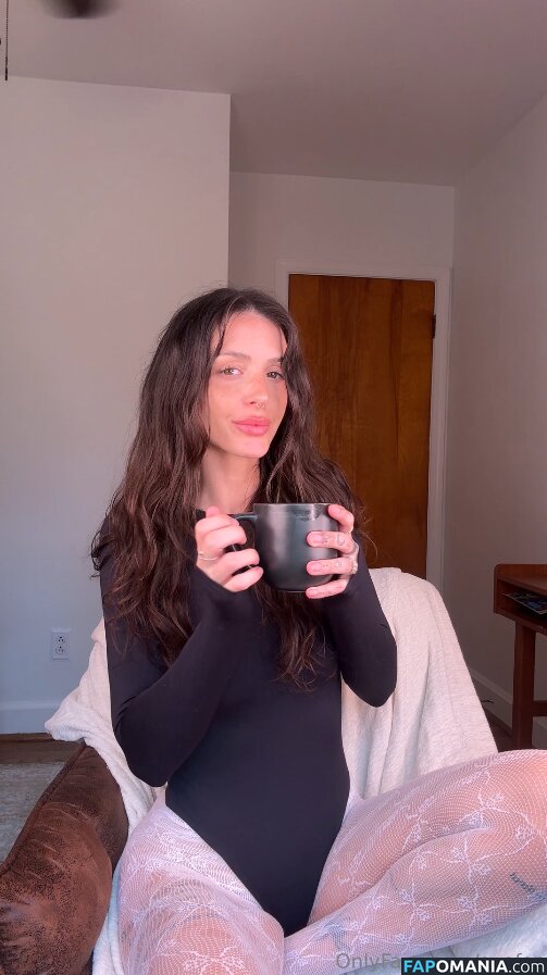 Ava_ / Ava__ / Avafae / datbitchbarbiee Nu OnlyFans  Foto vazada #32