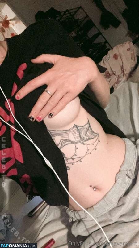 AwesomeTeaCat / lunavampire / rawritsluna Nu OnlyFans  Foto vazada #14