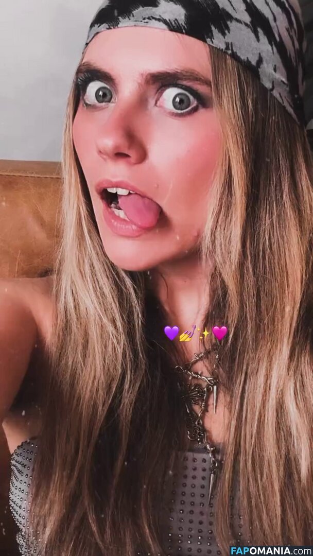 Axelle Maga / axelle.maga Nu OnlyFans  Foto vazada #13