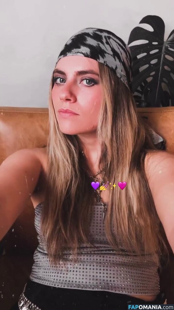 Axelle Maga / axelle.maga Nu OnlyFans  Foto vazada #14