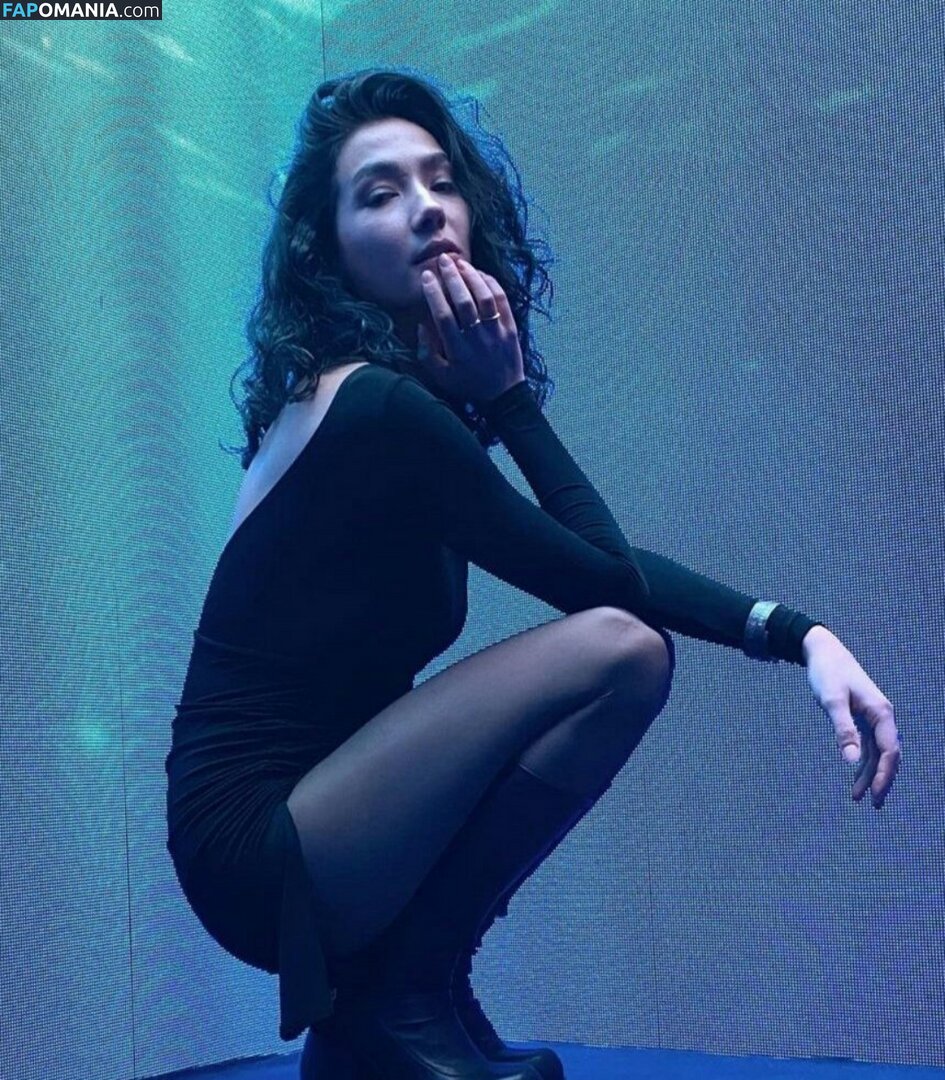 Aybüke Pusat / aybukepusat Nu OnlyFans  Foto vazada #1