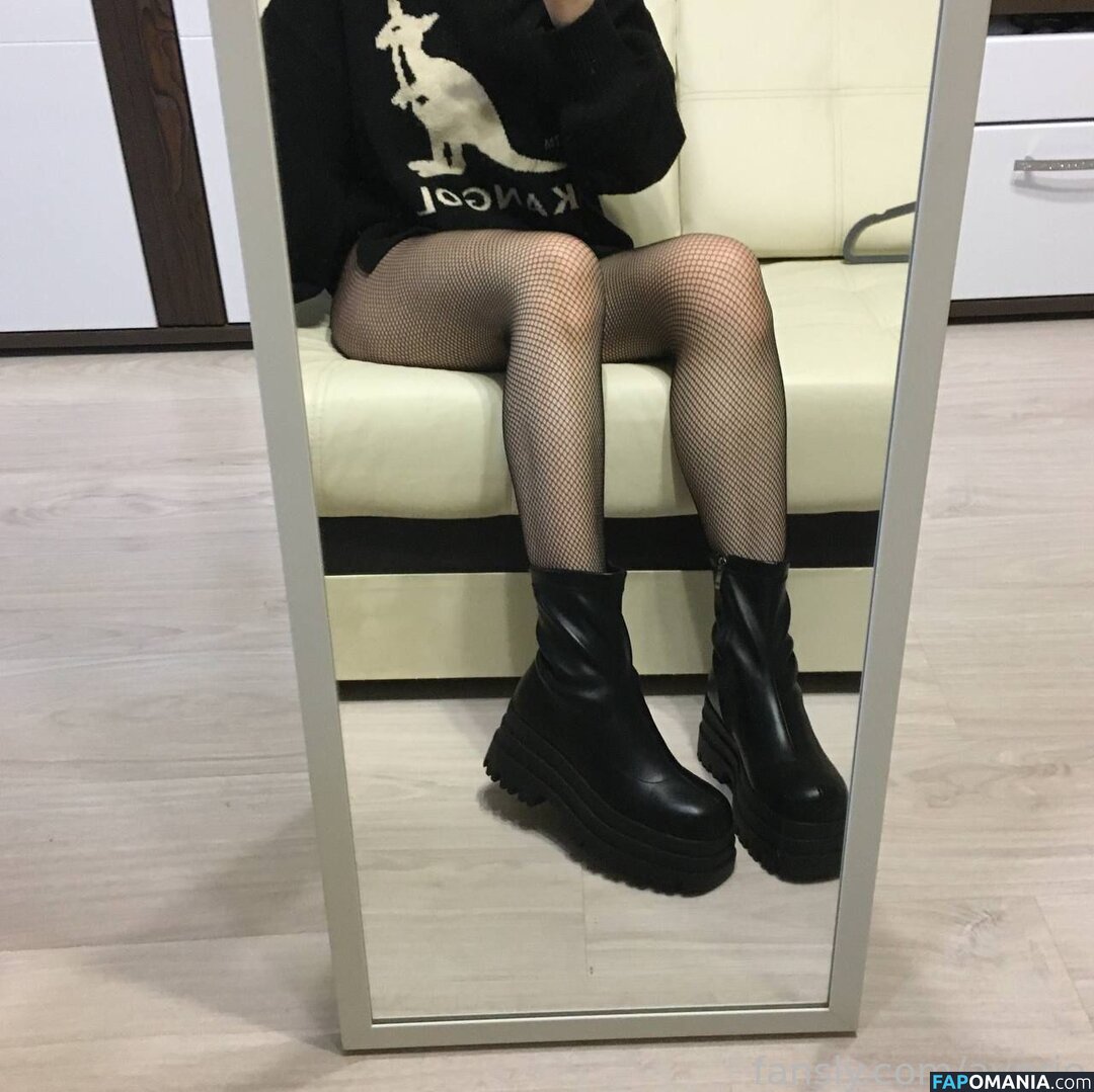 Ayerie / aerie / aerie_rei Nu OnlyFans  Foto vazada #5