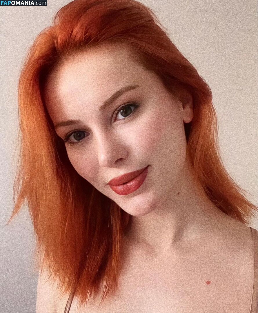 Aysennyuksel / moonbae.8 Nu OnlyFans  Foto vazada #2