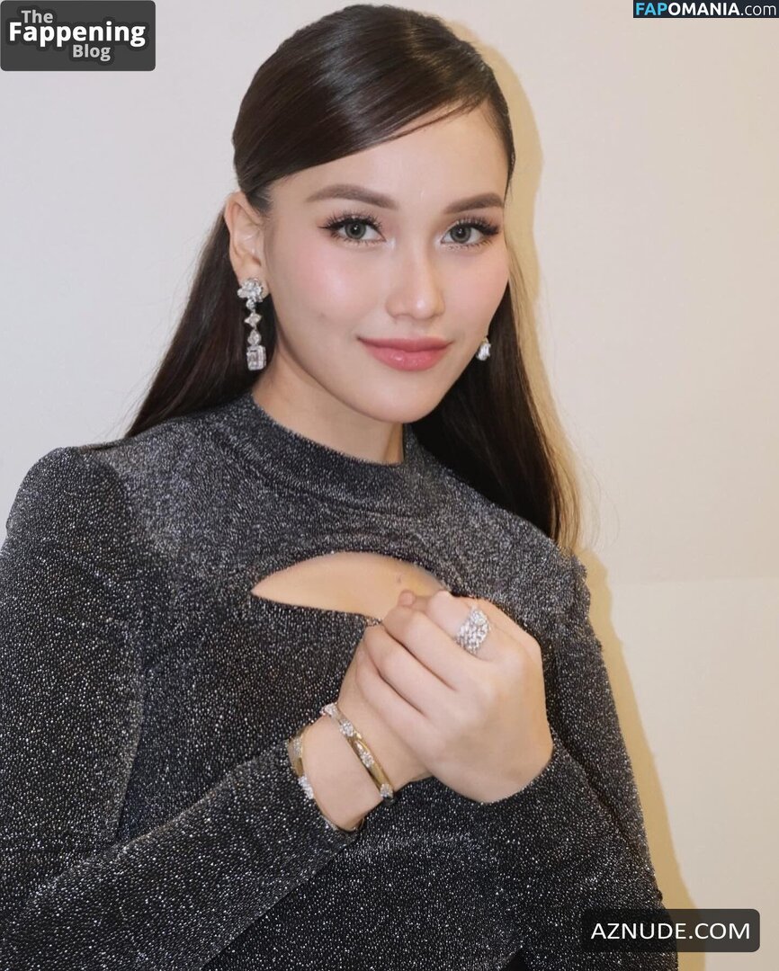 Ayu Tingting Nu OnlyFans  Foto vazada #2