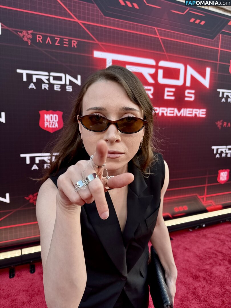 Ayytrae / angelicatrae / omgcosplay Nu OnlyFans  Foto vazada #99