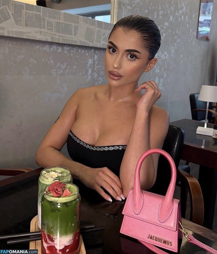 Azra Sokira / e.s.azra Nu OnlyFans  Foto vazada #2