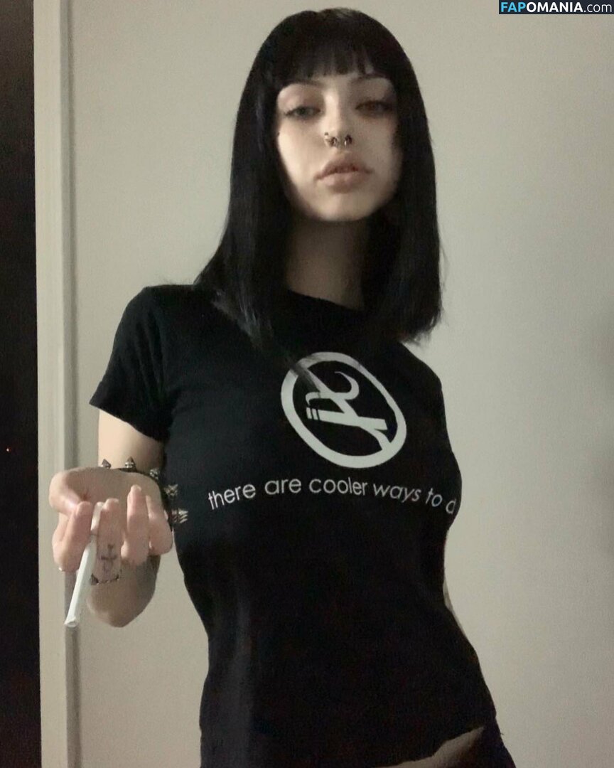 64il0ut / b4i1e3 / b4il3e Nu OnlyFans  Foto vazada #8