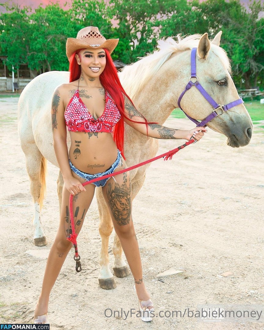 babiekmoney / prettyvae1_ Nu OnlyFans  Foto vazada #29