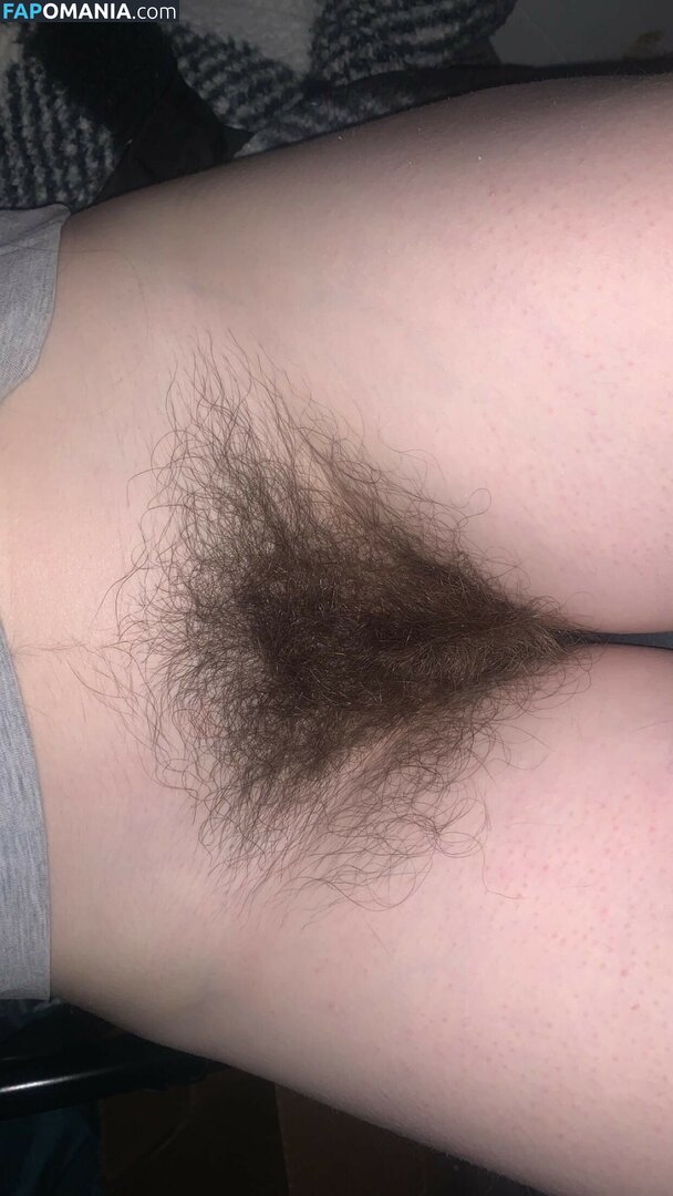 Baby Ali / baby_ali / hairy teen Nu OnlyFans  Foto vazada #15