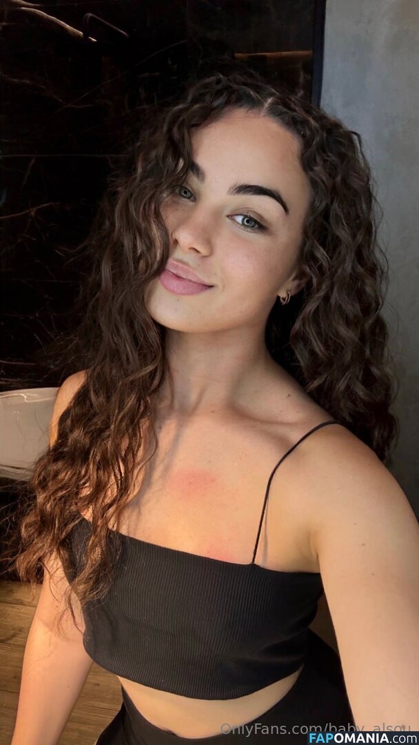 baby_alsou / baby_alsu_ Nu OnlyFans  Foto vazada #8