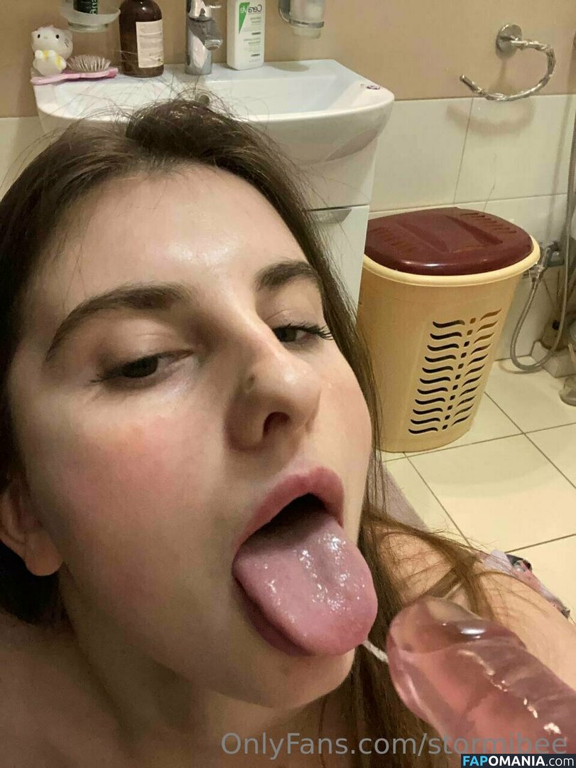 Baby_cherrry / Stormibee / baby_cherry42 Nu OnlyFans  Foto vazada #12