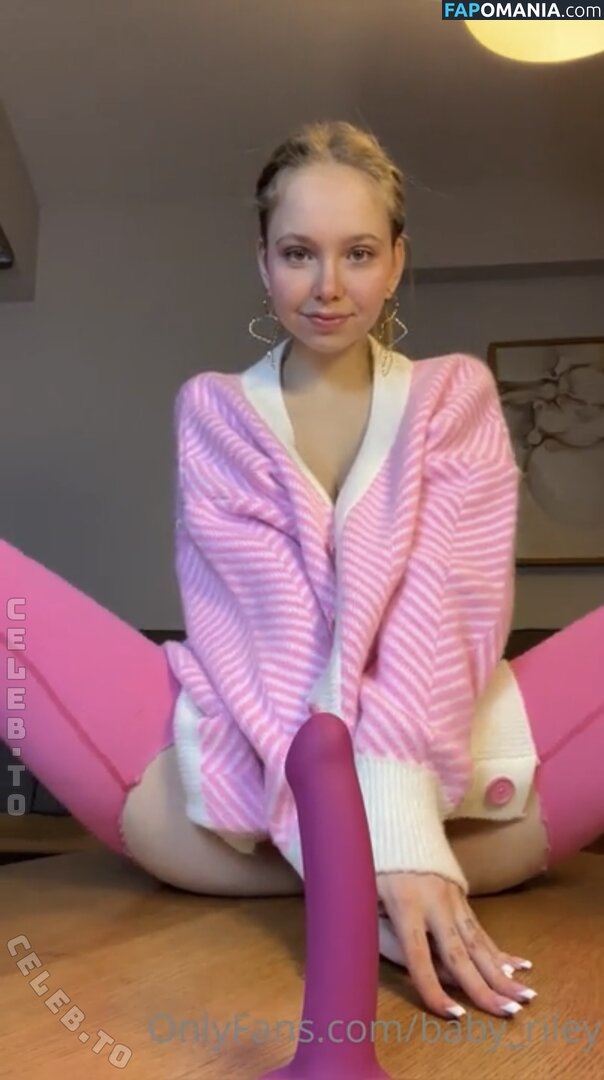Baby Riley / Sweet_Riley / baby_riley / riley_really Nu OnlyFans  Foto vazada #88