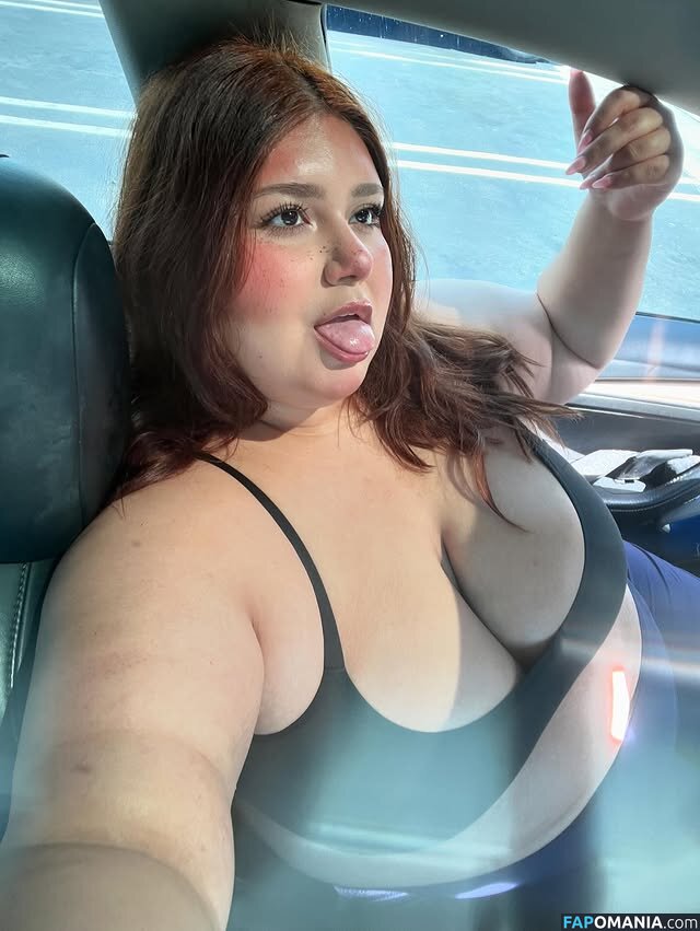 babyariarae / babyariaraee Nu OnlyFans  Foto vazada #1