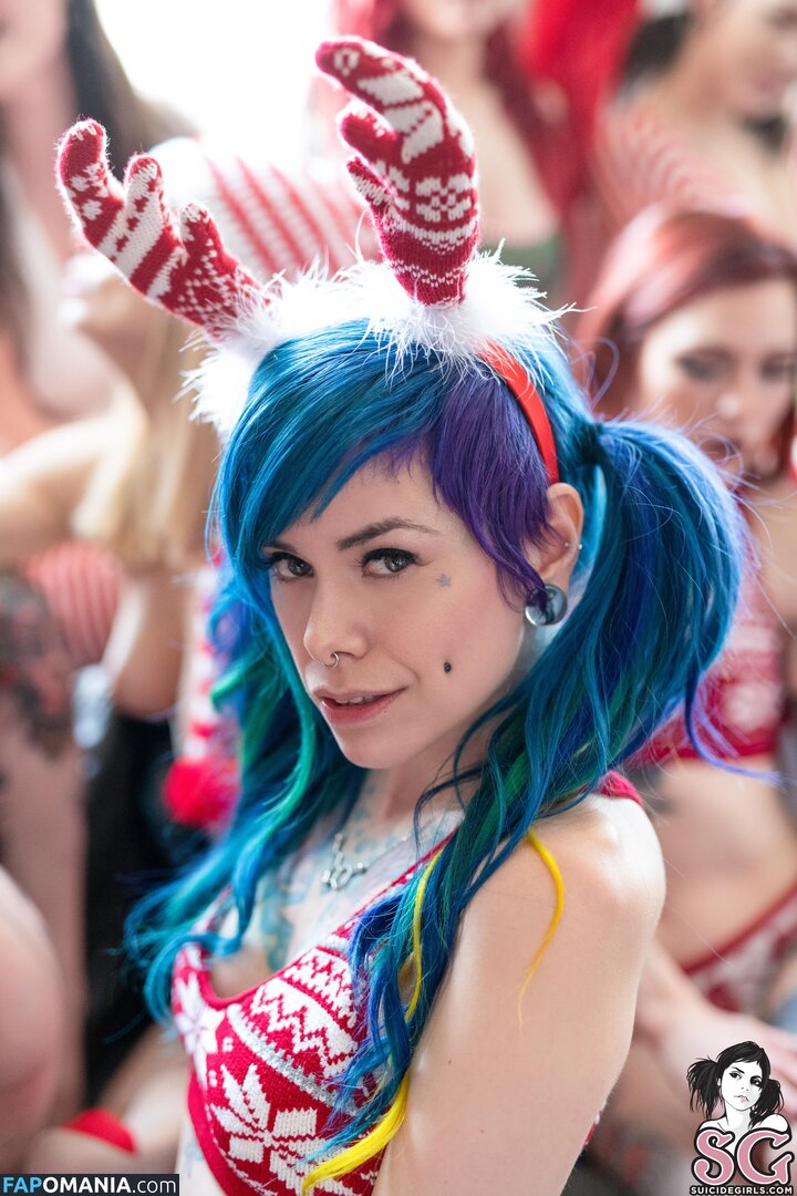 babycakes._ / babycakes1920 / cygnet suicide / pa1s_ Nu OnlyFans  Foto vazada #23