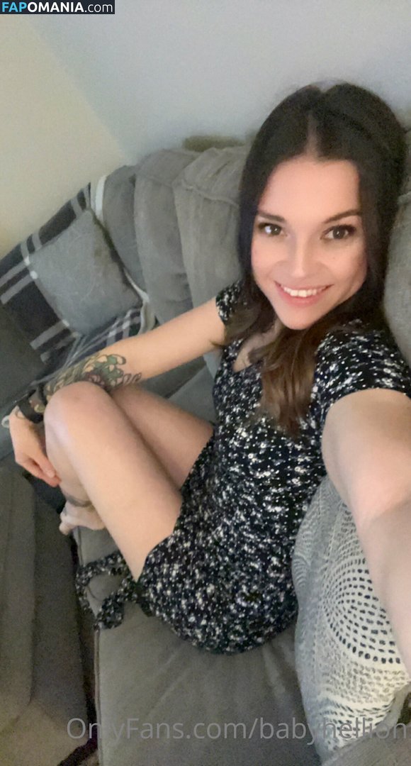 babyhellion Nu OnlyFans  Foto vazada #29