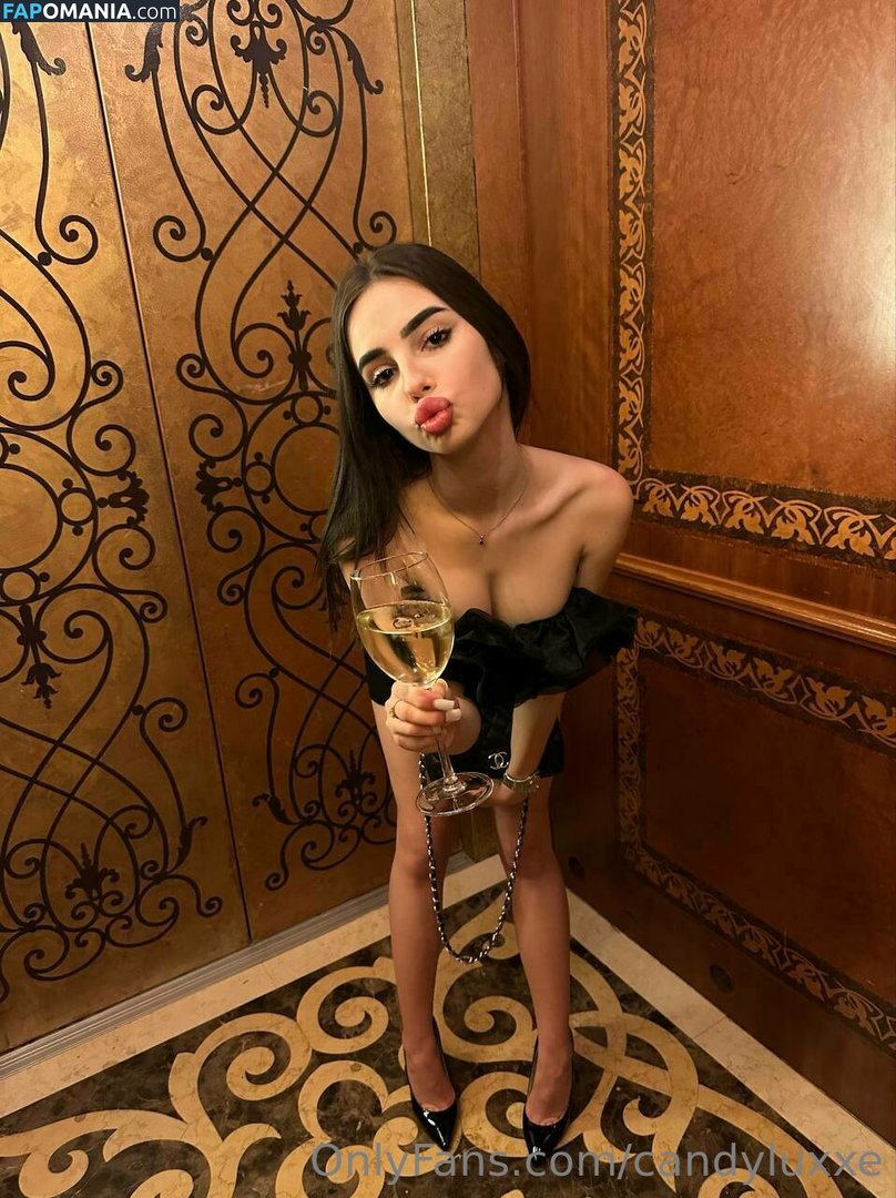 babyluxxe / babyluxxecompany Nu OnlyFans  Foto vazada #2