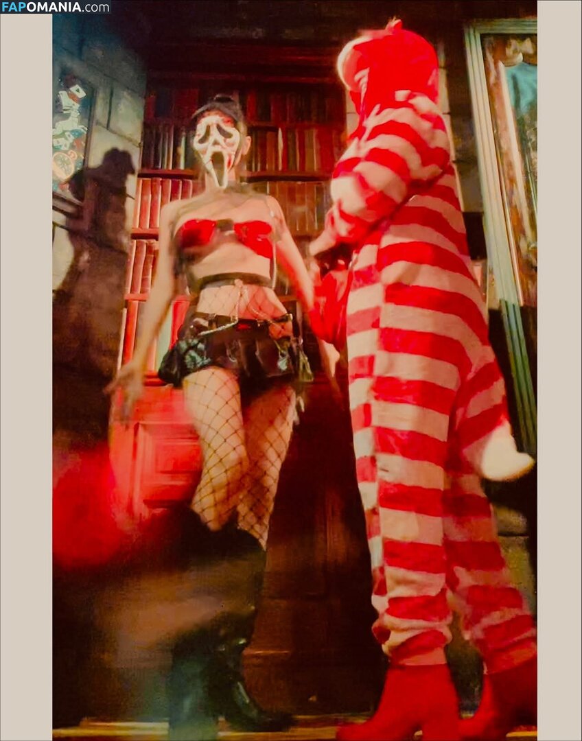 Bai Ling / iambailing Nu OnlyFans  Foto vazada #655