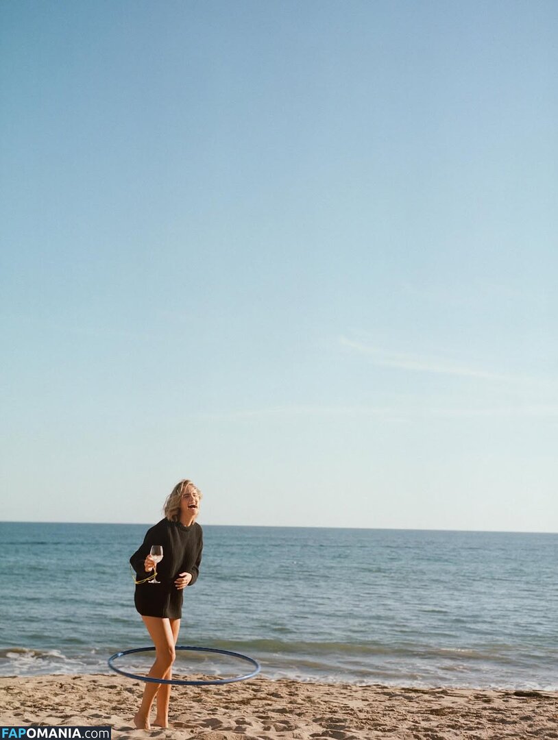 Bailee Madison / baileemadison / bailey_madis0n Nu OnlyFans  Foto vazada #3