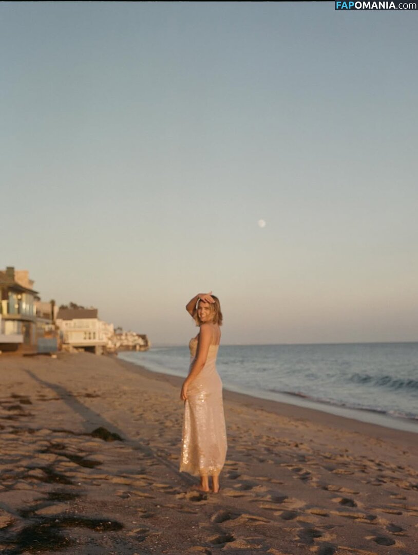 Bailee Madison / baileemadison / bailey_madis0n Nu OnlyFans  Foto vazada #5