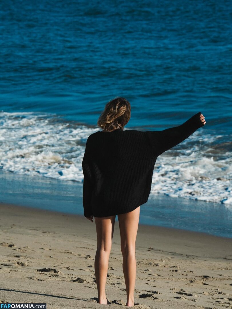 Bailee Madison / baileemadison / bailey_madis0n Nu OnlyFans  Foto vazada #7