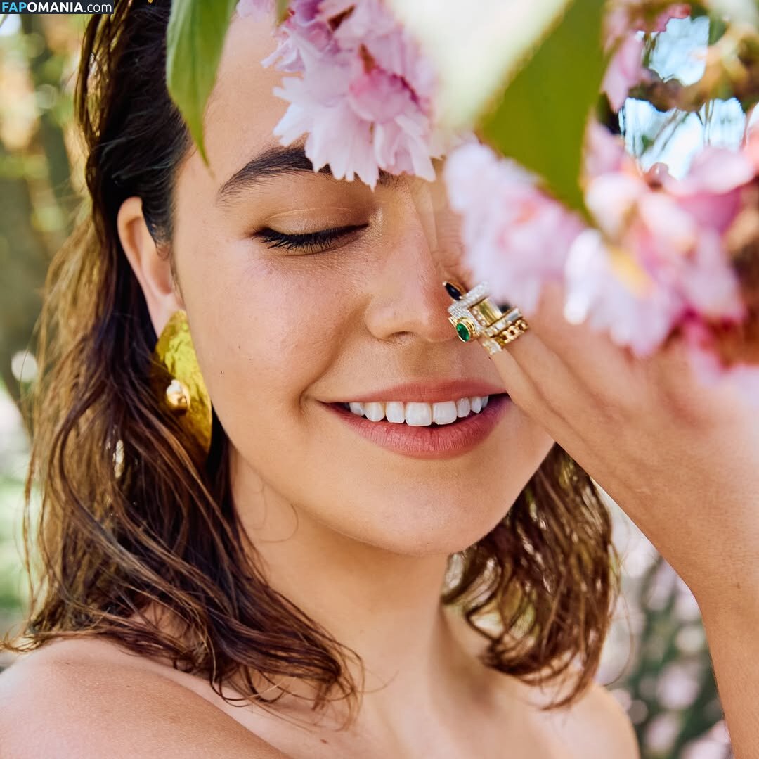 Bailee Madison / baileemadison / bailey_madis0n Nu OnlyFans  Foto vazada #25