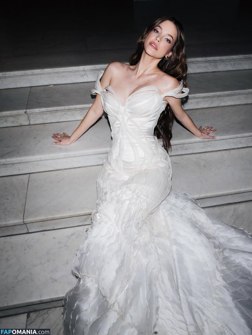 Barbara Palvin / realbarbarapalvin Nu OnlyFans  Foto vazada #853