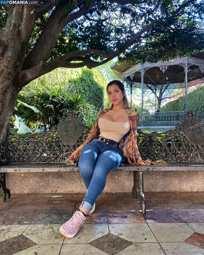 Barbara Salas / barb.slas / barbcordova_ Nu OnlyFans  Foto vazada #4