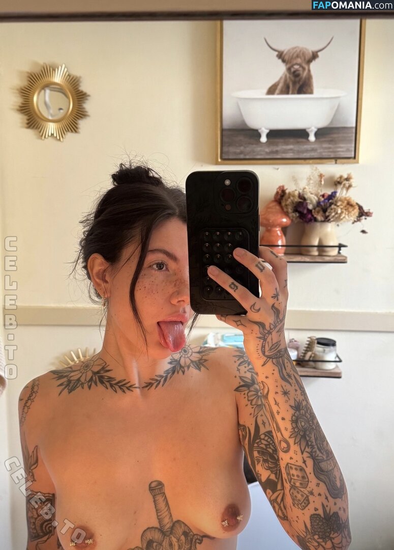 Baristawithtats / _lovinsaraaa_ / https: / lovinsaraaa_ Nu OnlyFans  Foto vazada #9
