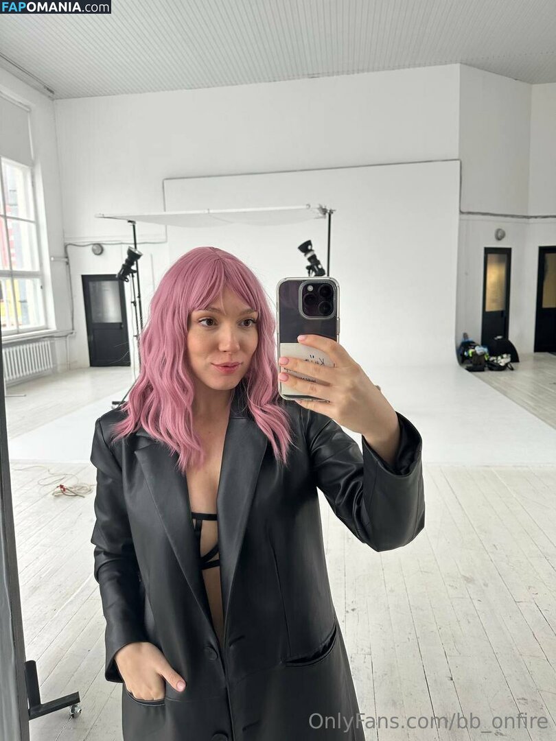 Stacy / _bb_on_fire / bb_onfire Nu OnlyFans  Foto vazada #228