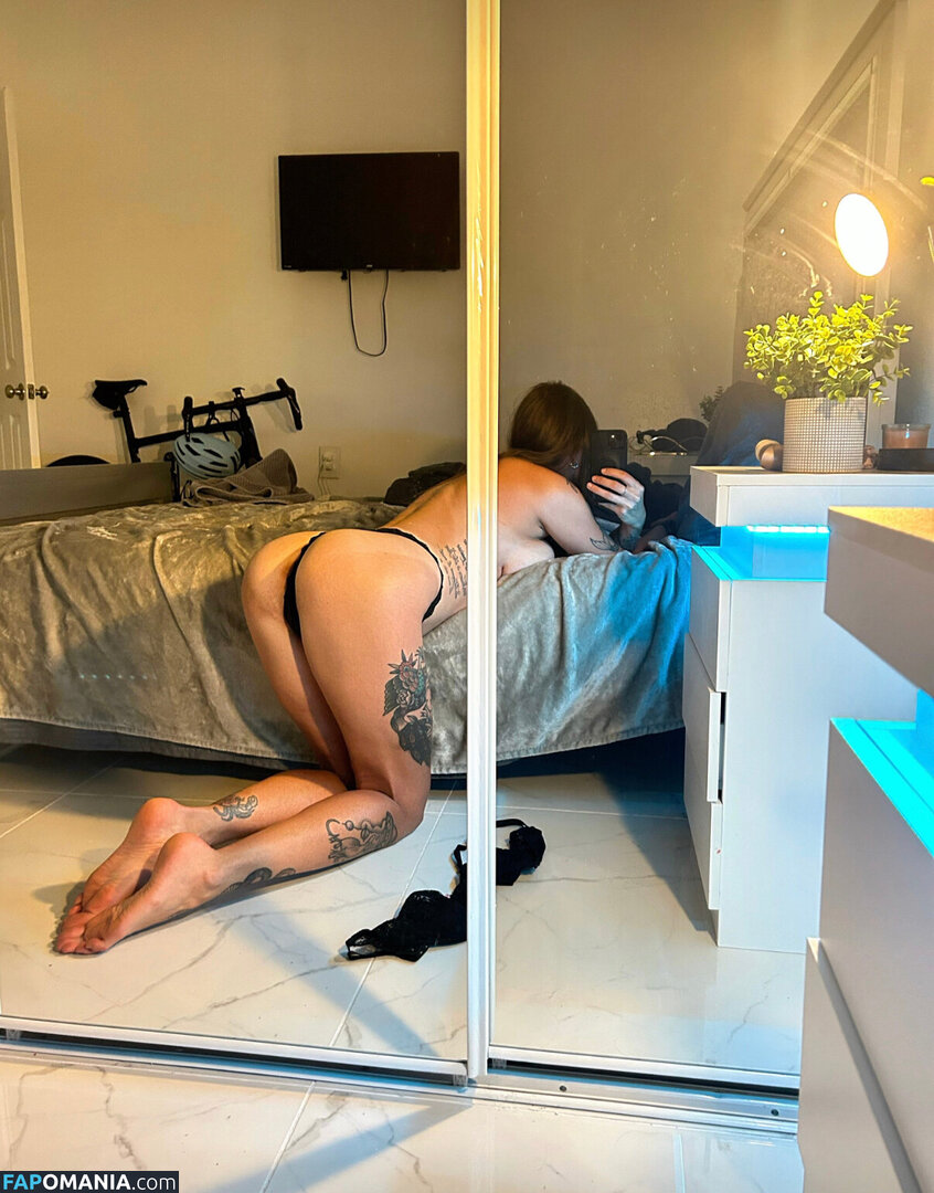 bea_m / beatrice.morel Nu OnlyFans  Foto vazada #3