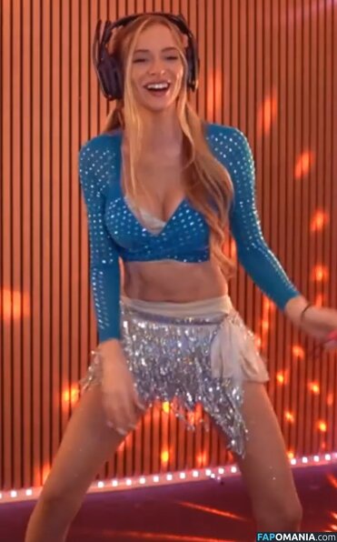 Bebahan / bebahanofficial / carlacute_xxx Nu OnlyFans  Foto vazada #465