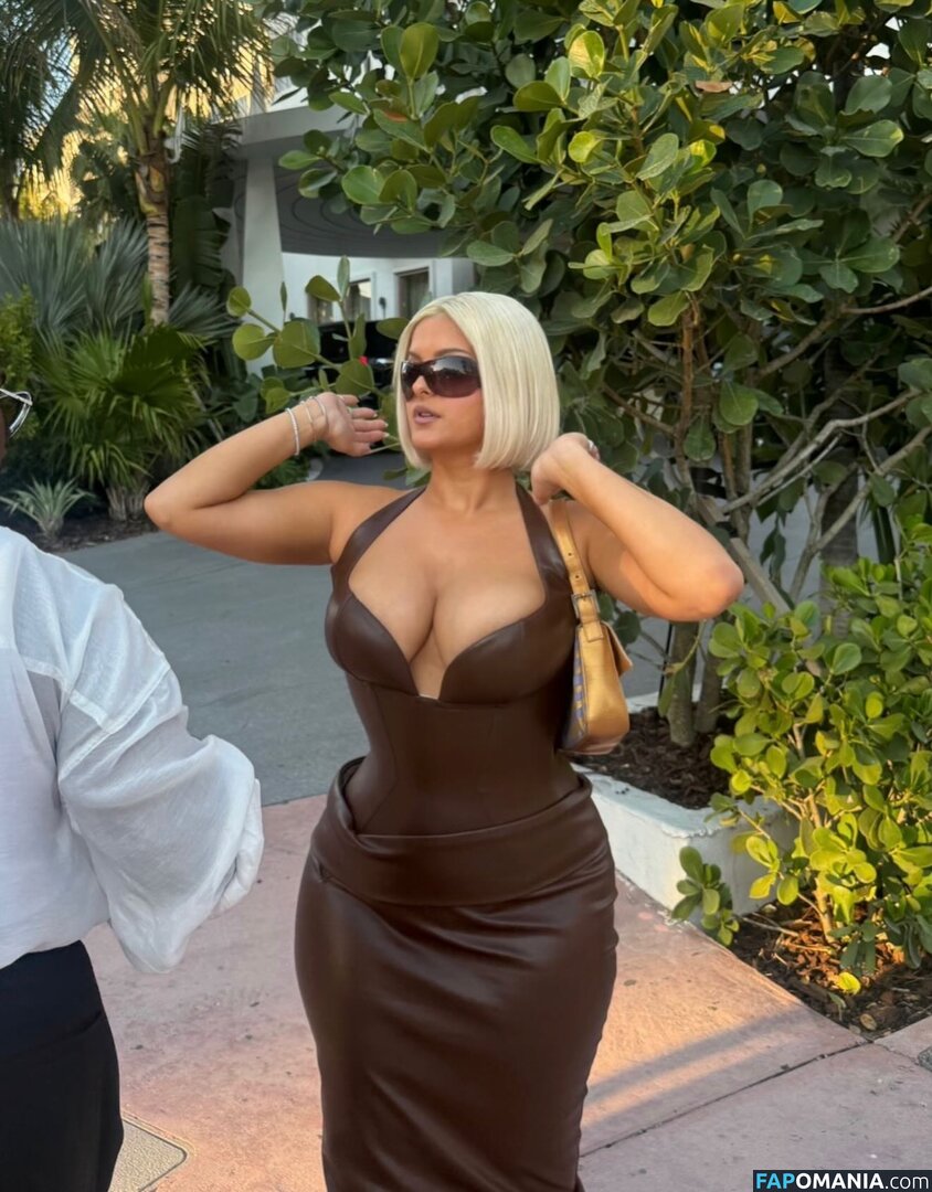 Bebe Rexha / beberexha / skylinevexx Nu OnlyFans  Foto vazada #457