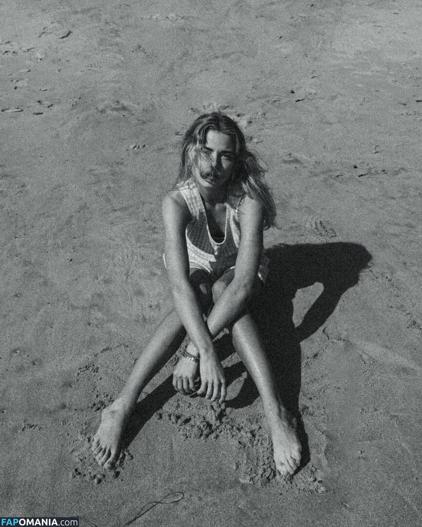 Becca Means / bbnoboobs / beccameans Nu OnlyFans  Foto vazada #124