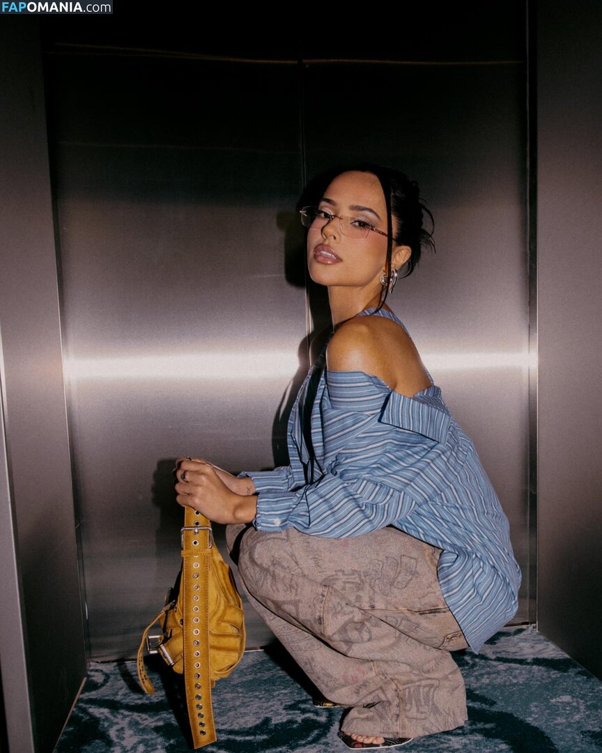 Becky G / iambeckyg / therealbeckyg Nu OnlyFans  Foto vazada #1041