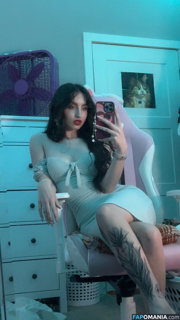 Beebee ASMR / beebeeasmr / beebeeasmr18 / beebeevip Nu OnlyFans  Foto vazada #3