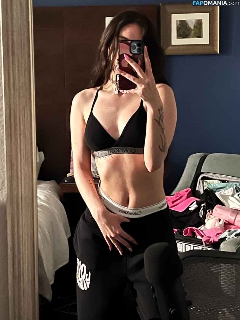 Beebee ASMR / beebeeasmr / beebeeasmr18 / beebeevip Nu OnlyFans  Foto vazada #34