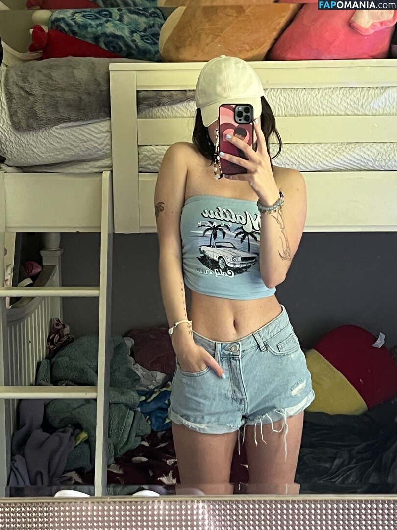 Beebee ASMR / beebeeasmr / beebeeasmr18 / beebeevip Nu OnlyFans  Foto vazada #175